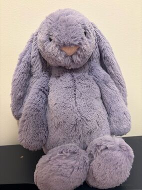 BNWOT Jellycat Medium Viola Bunny